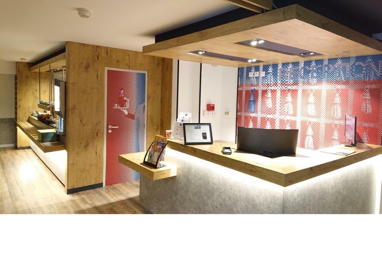 Hotel Ibis Budget Montpellier Centre Millenaire - מראה חיצוני תמונה
